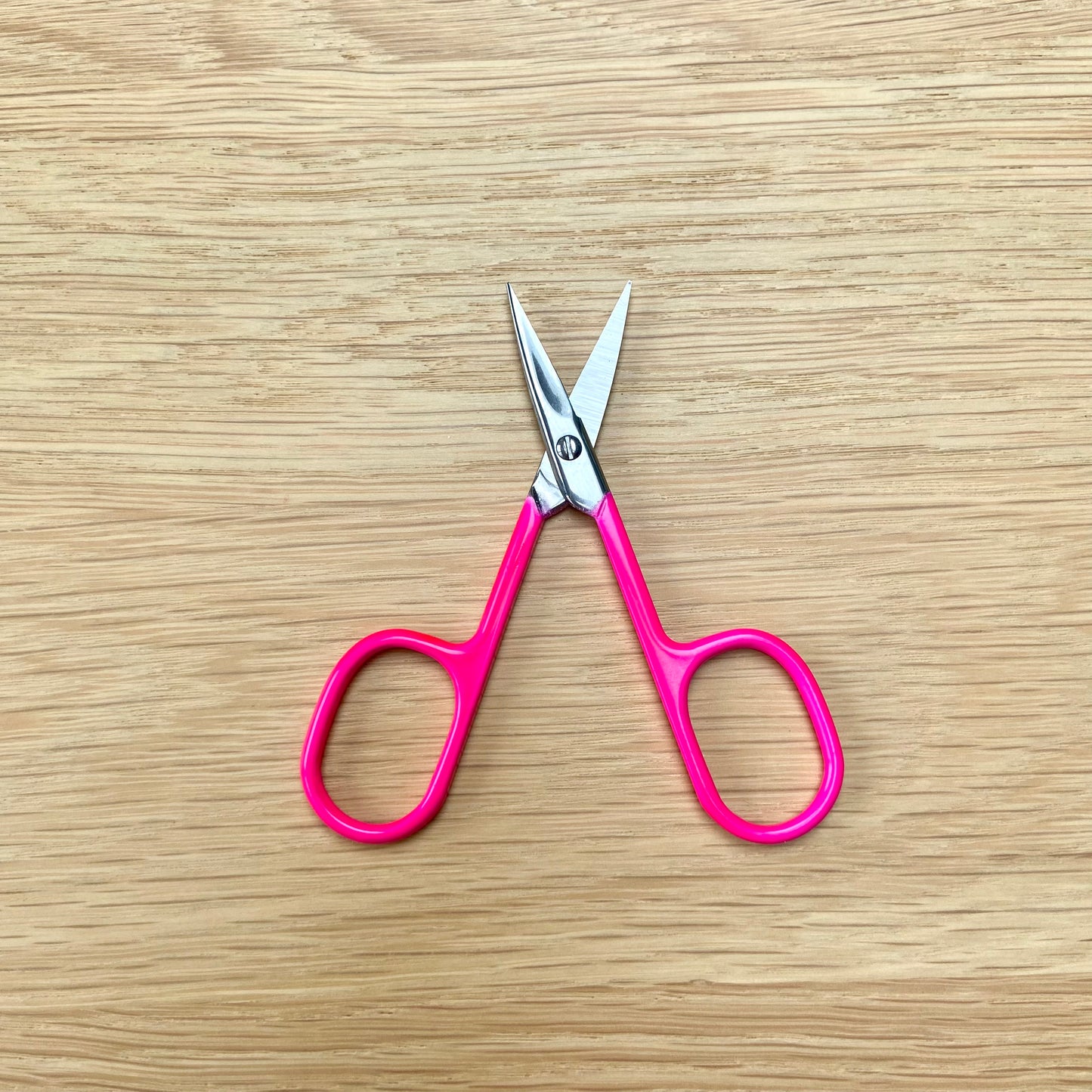 Milward Neon Pink Embroidery Scissors